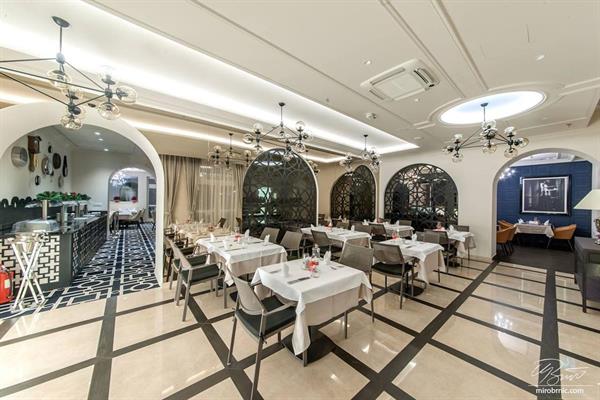 Grand hotel Slavia restoran